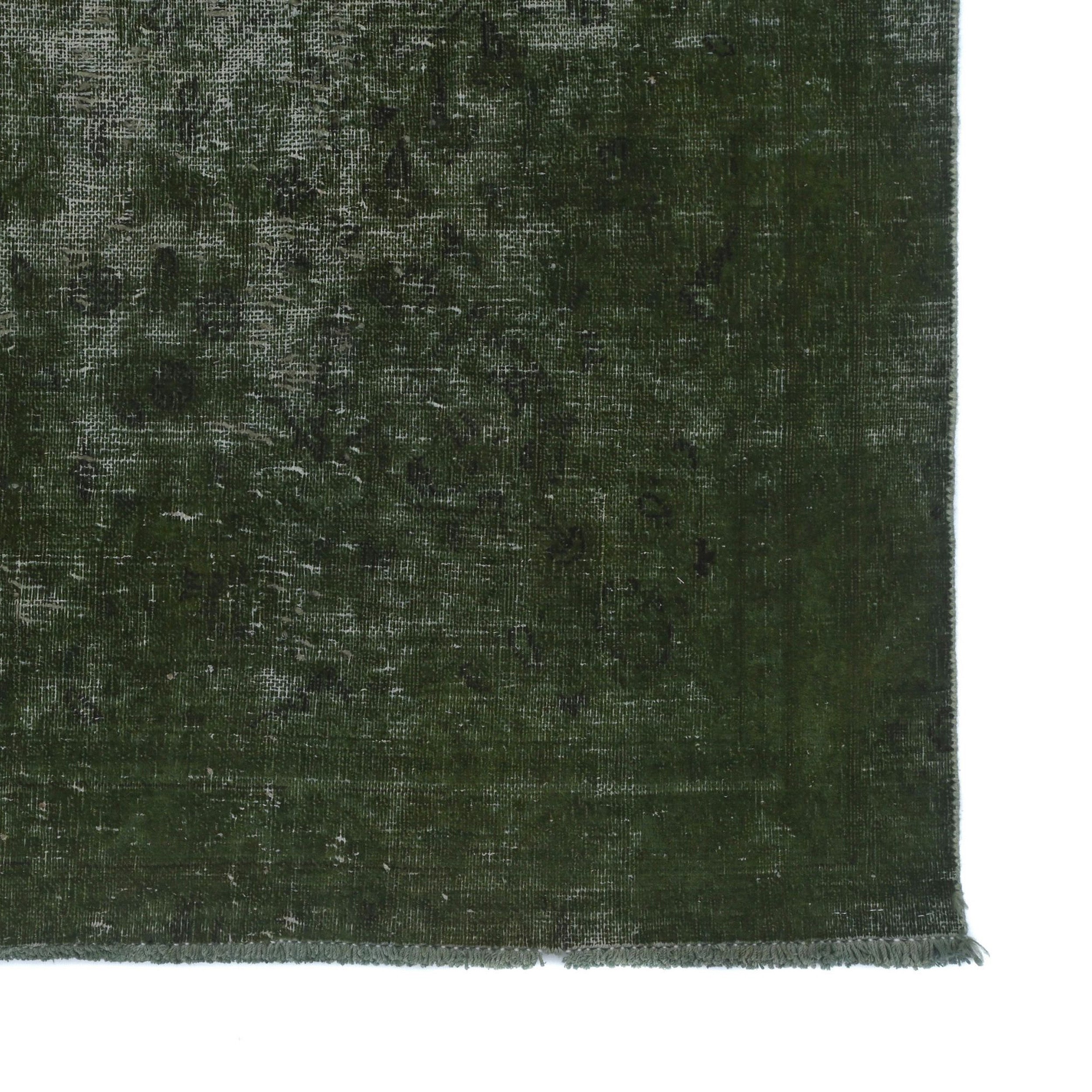 Tirzah | 4'10" x 8'2"