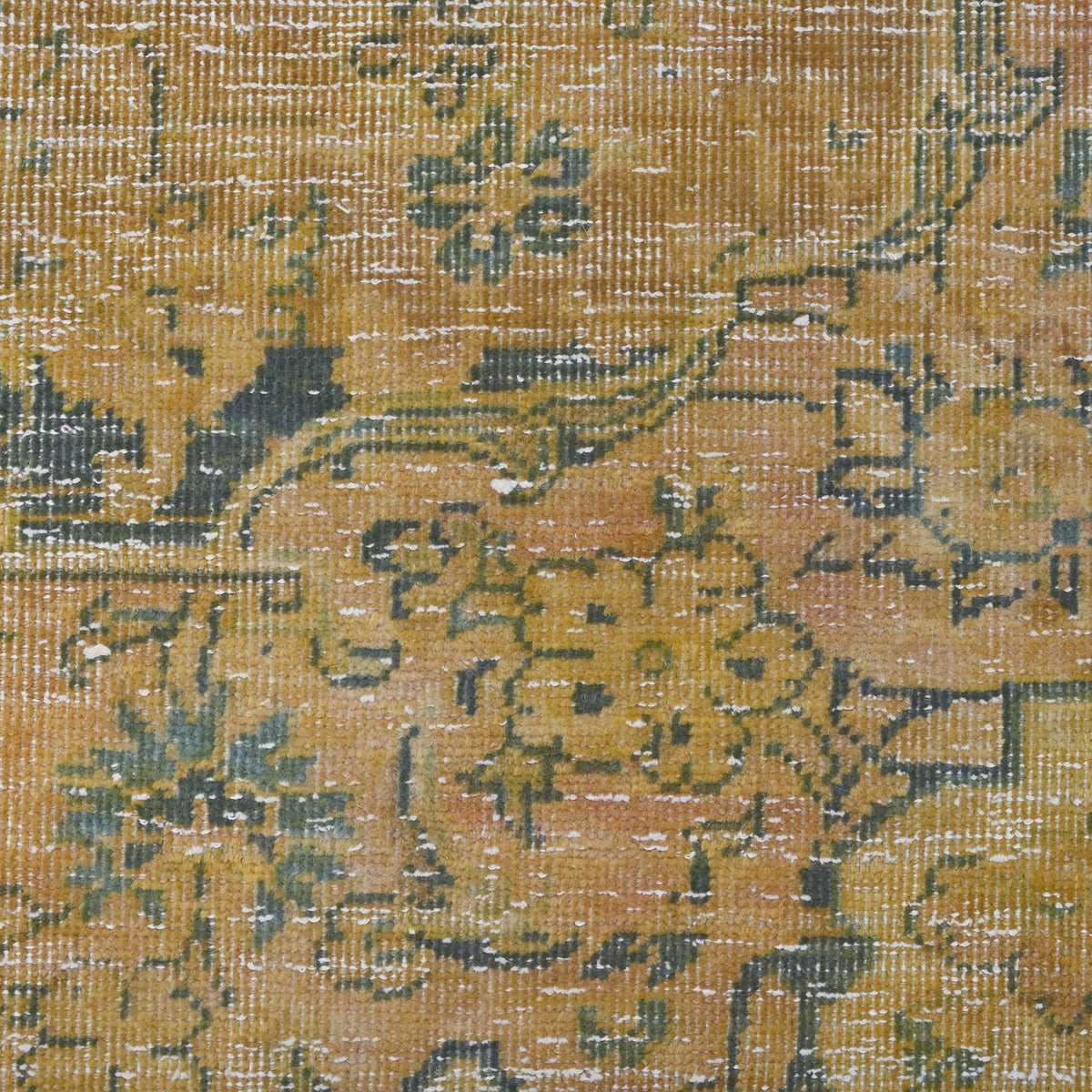 Opaline | 6'7" x 10'4"