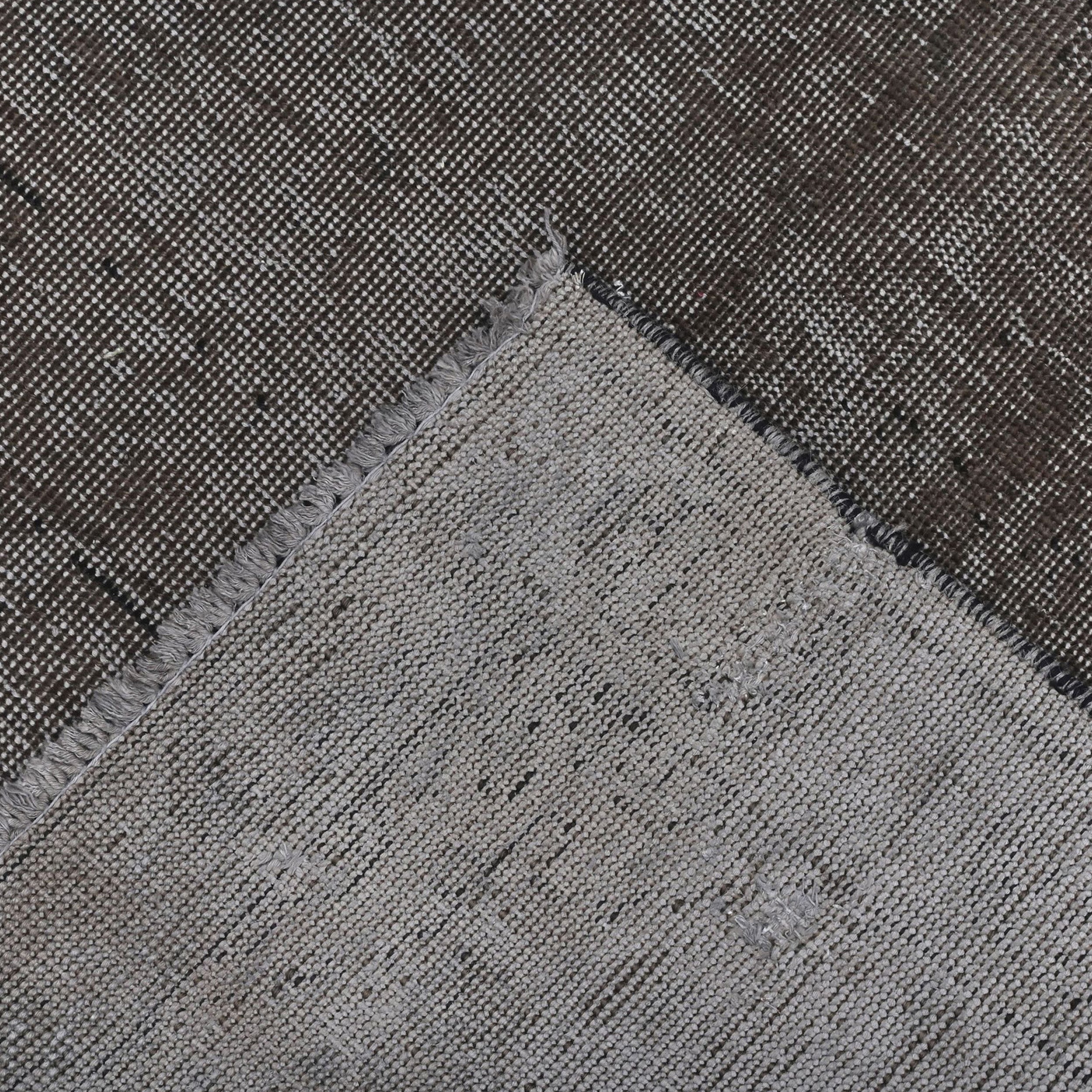 Fenwick | 5'9" x 8'9"