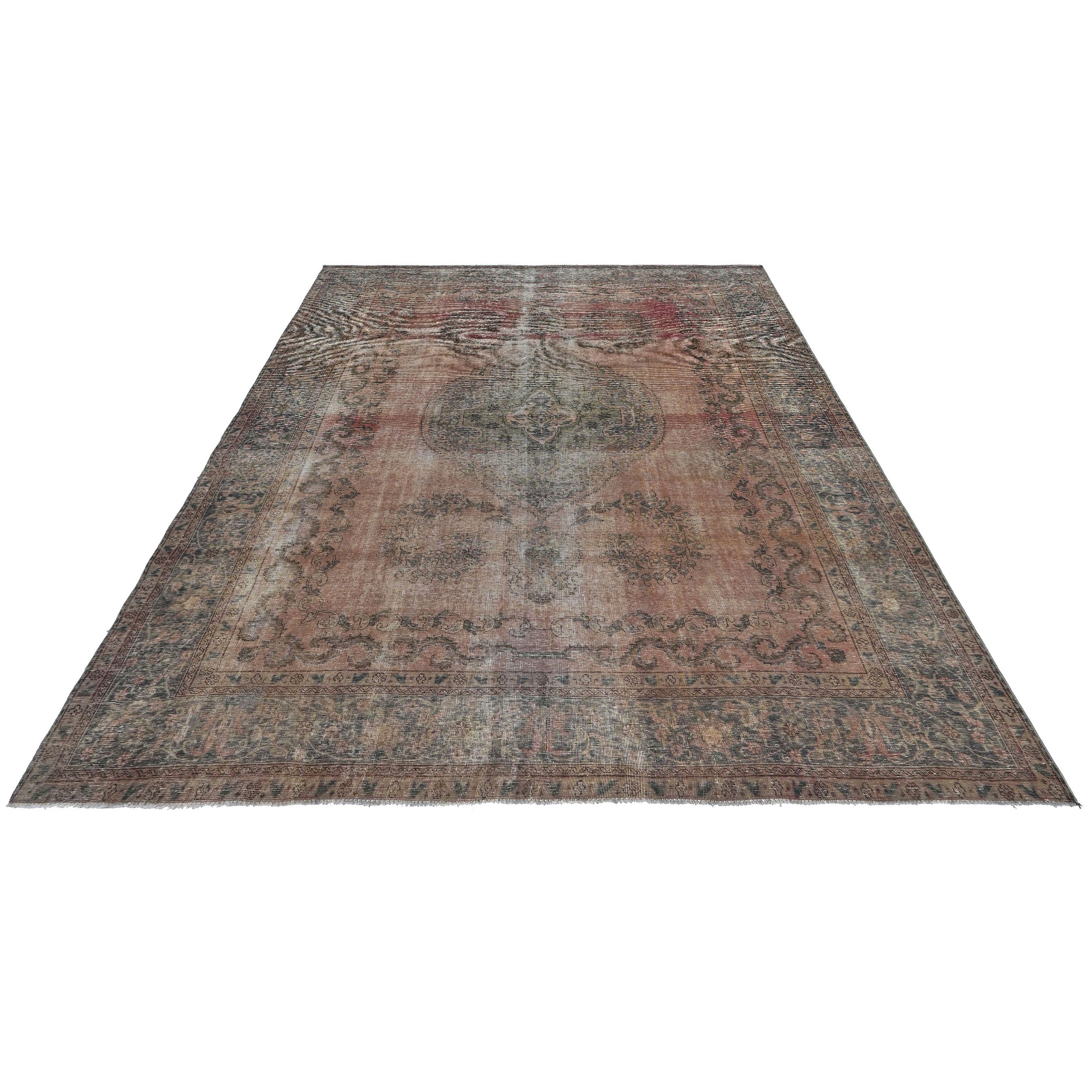 Quilla | 9'5" x 12'3"