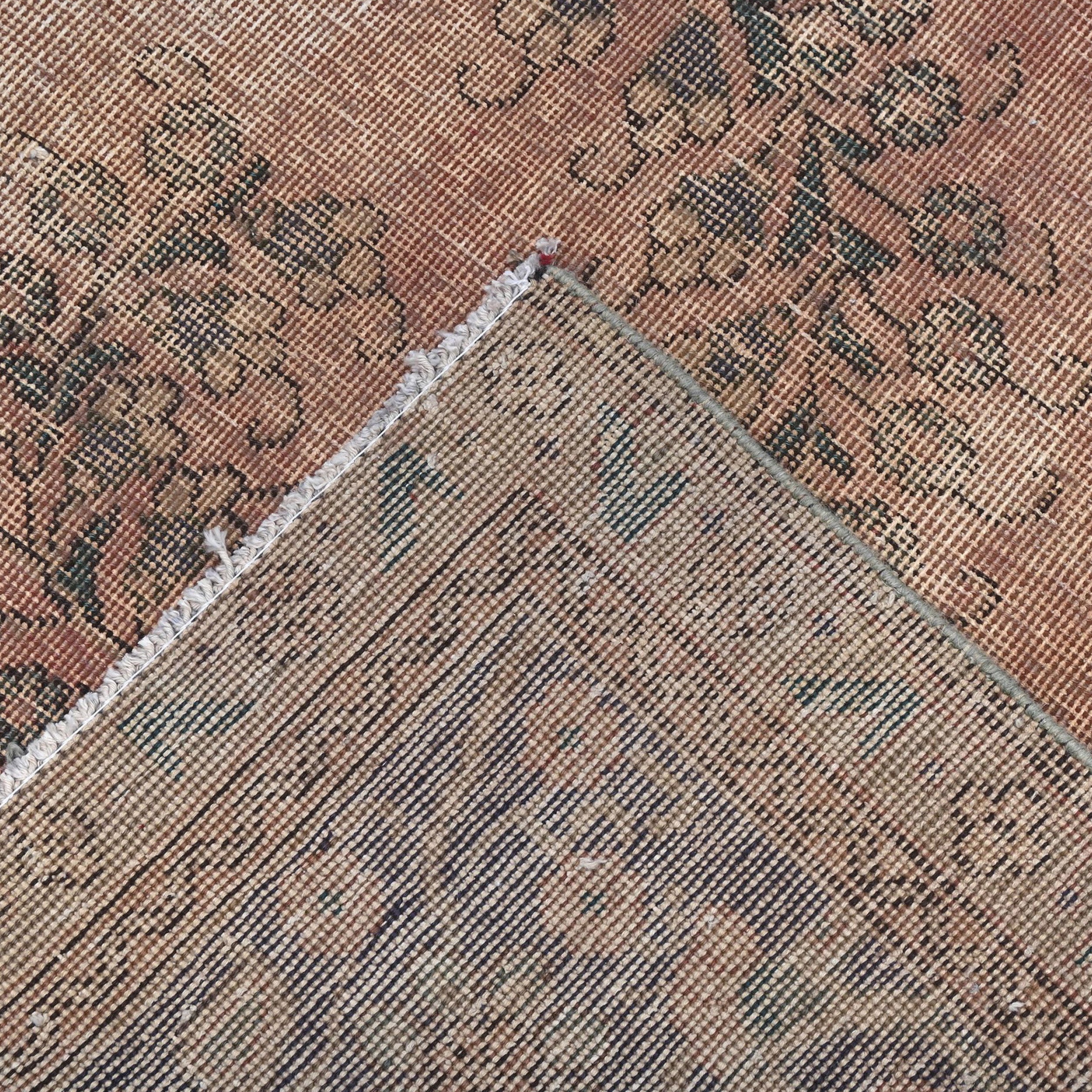 Quilla | 9'5" x 12'3"