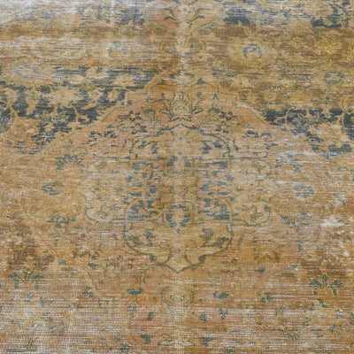 Opaline | 6'7" x 10'4"