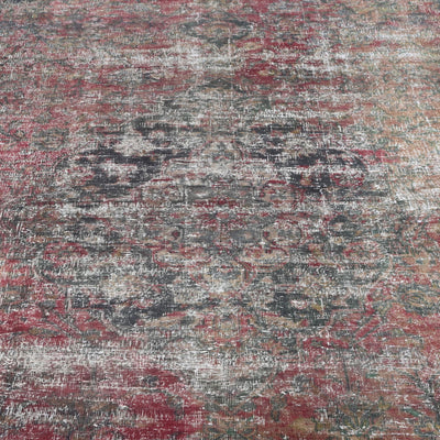 Azalea | 9'9" x 12'2"